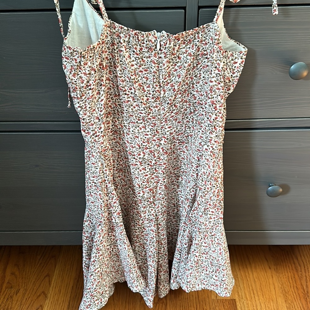 Romper - Picture 4 of 4